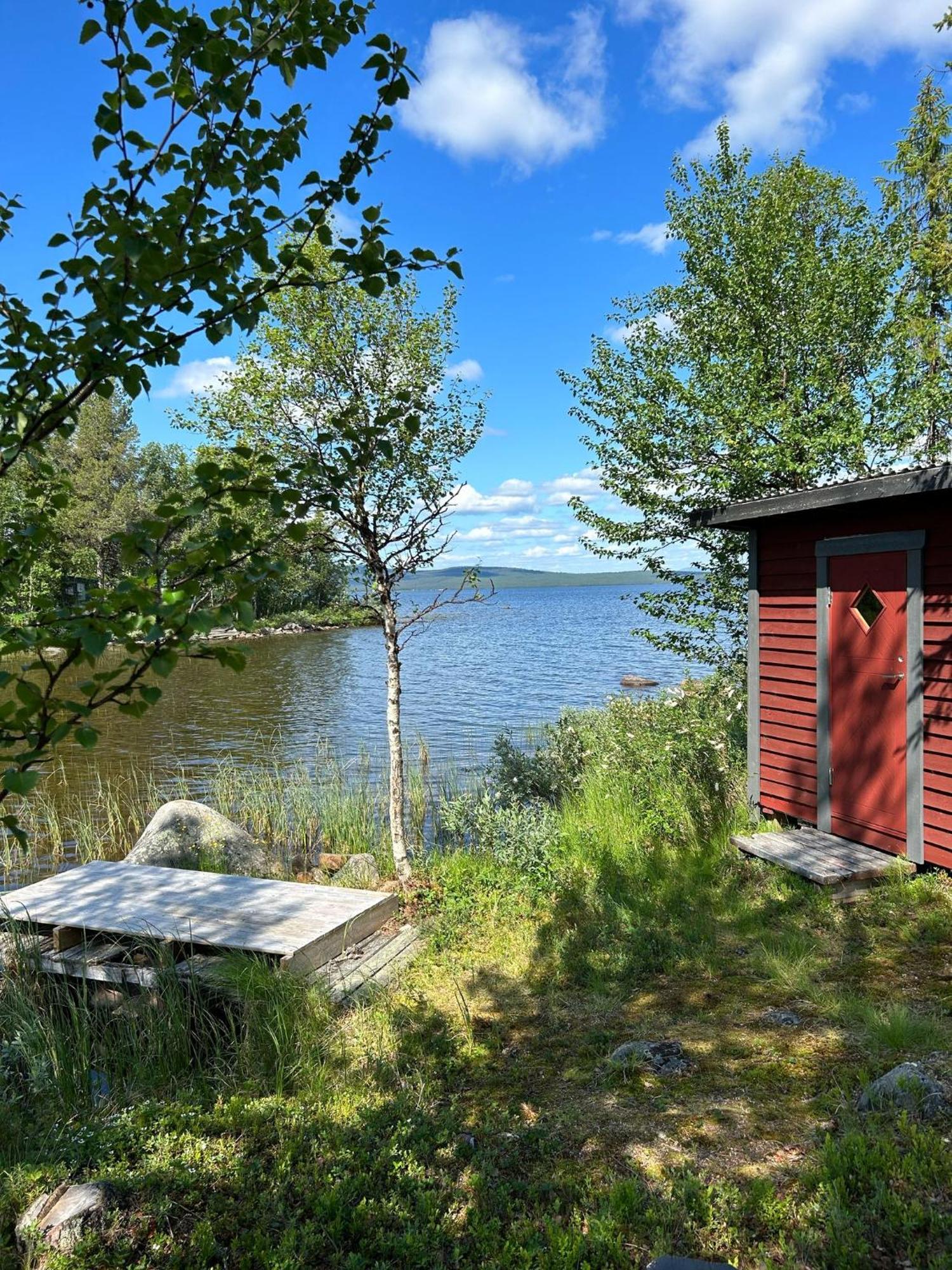 Villa Camp Caroli Family House Jukkasjärvi Esterno foto